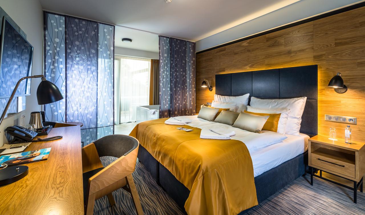 Hotel Galeria Thermal Besenova Ngoại thất bức ảnh